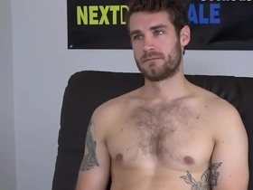 Pretty casted otter masturbates on the couch