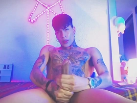 Chico de pene grande (chatur adam  grey)